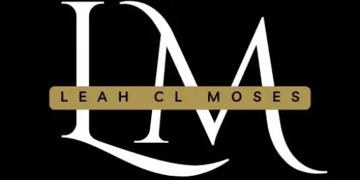 logo - leah cl moses